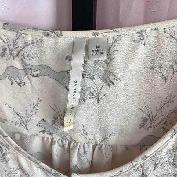 LC by Lauren Conrad Fox Print Tank Top, sz Medium - Picture 2 of 7